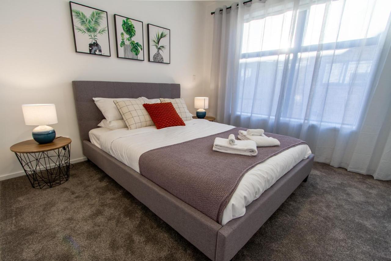 2 Bedroom Central Christchurch Hub Екстер'єр фото