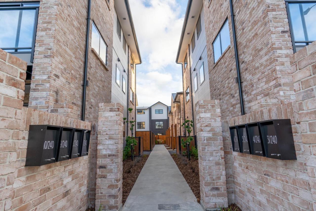 2 Bedroom Central Christchurch Hub Екстер'єр фото