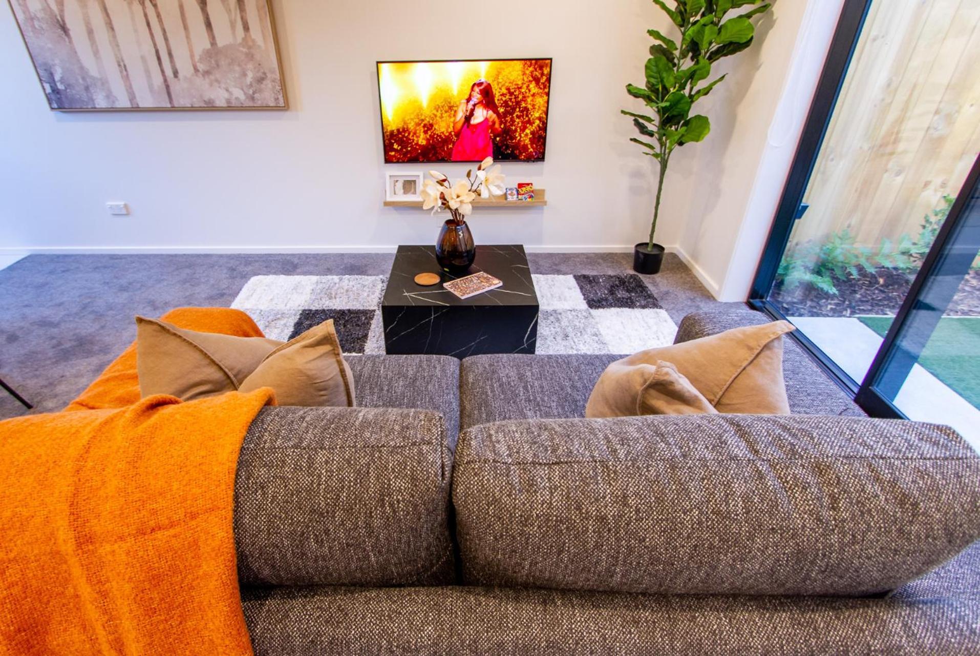 2 Bedroom Central Christchurch Hub Екстер'єр фото